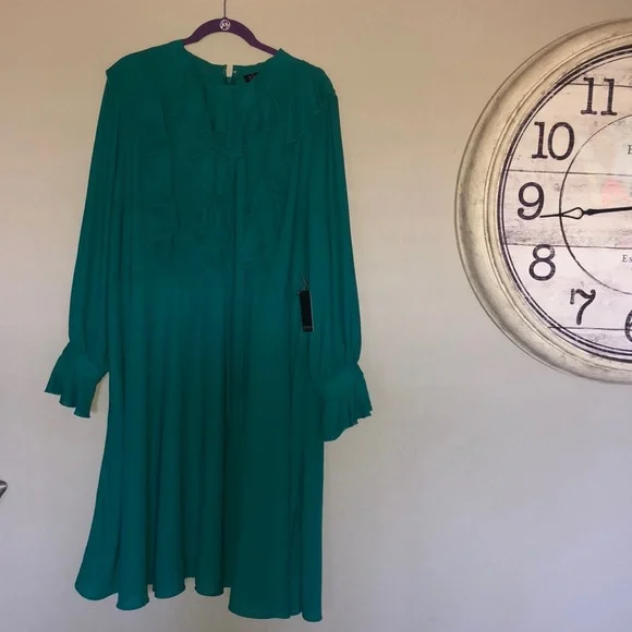 NWT Eloquii Dress Size 22 - Picture 2 of 14